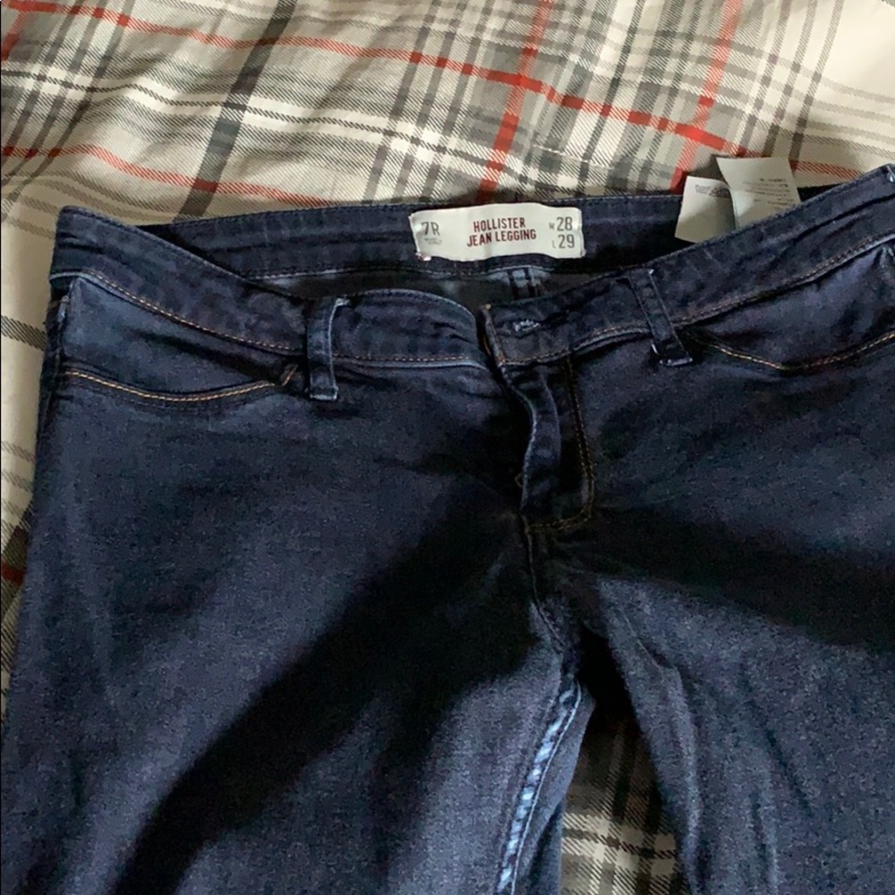 Hollister Jean leggings. Dark wash